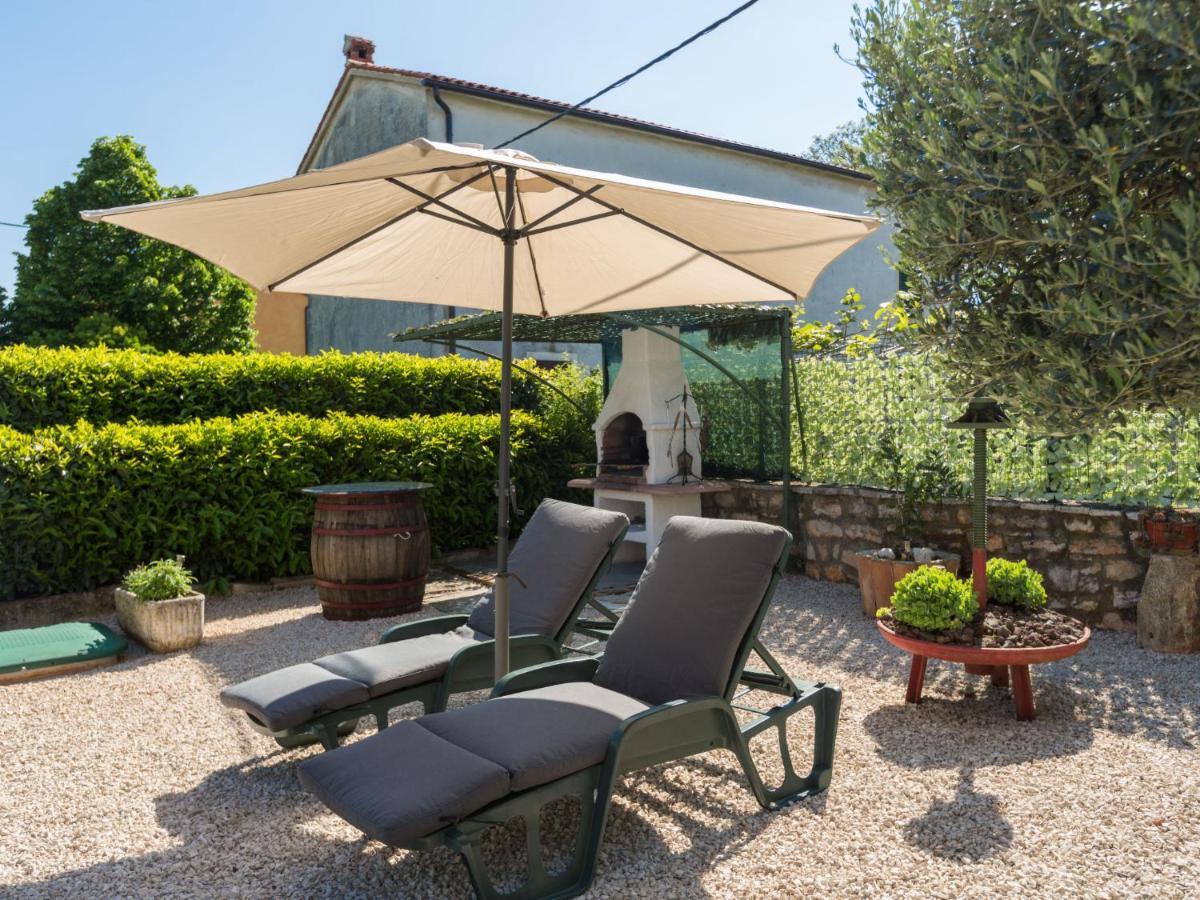 Holiday Home Villa Lucky By Interhome Brtonigla Exterior foto